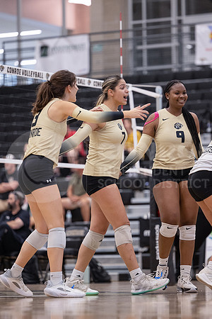 240830 Spring vs CHS Volleyball - Isabella Todd-25