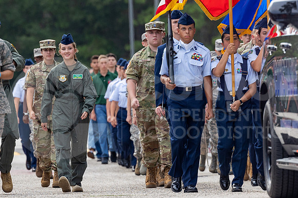 230927 Red and Green Parade - Taryn Farsnworth-50