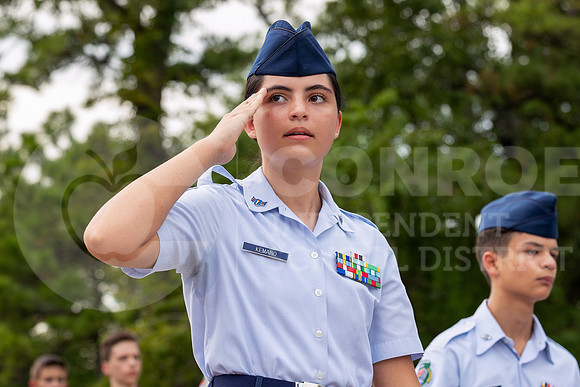 230927 Red and Green Parade - Taryn Farsnworth-54