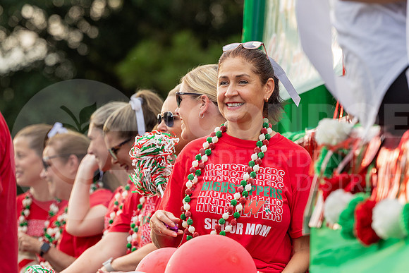 230927 Red and Green Parade - Taryn Farsnworth-86