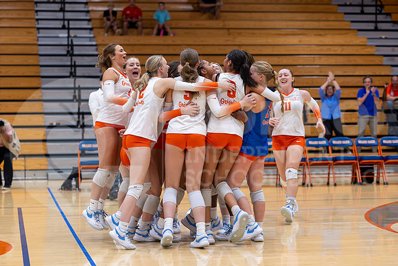 240827 TWHS vs GOHS Volleyball - Taryn Farnsworth-68