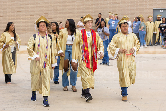 250515 CHS Last Walk-31
