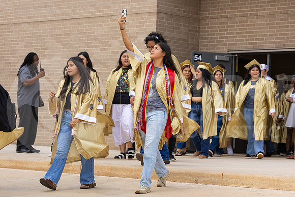 250515 CHS Last Walk-48