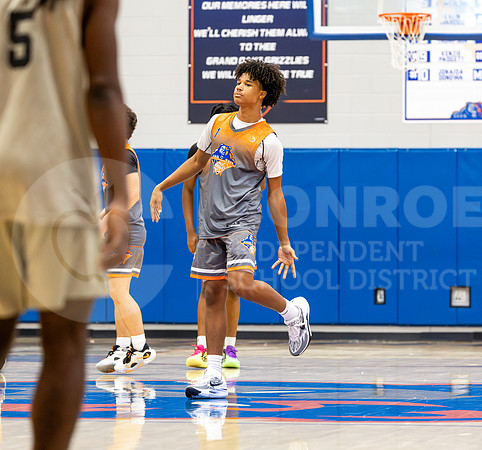 231014 GOHS v North Forest Basketball - Ralph Tallent-29