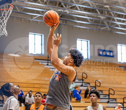 231014 GOHS v North Forest Basketball - Ralph Tallent-43