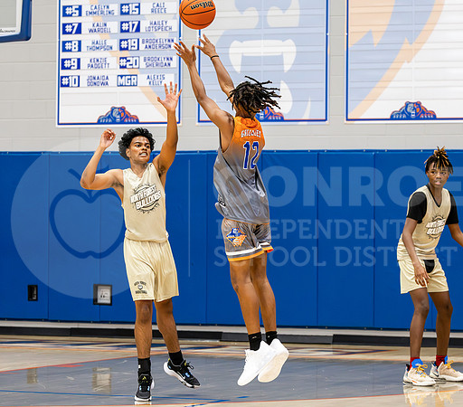231014 GOHS v North Forest Basketball - Ralph Tallent-57