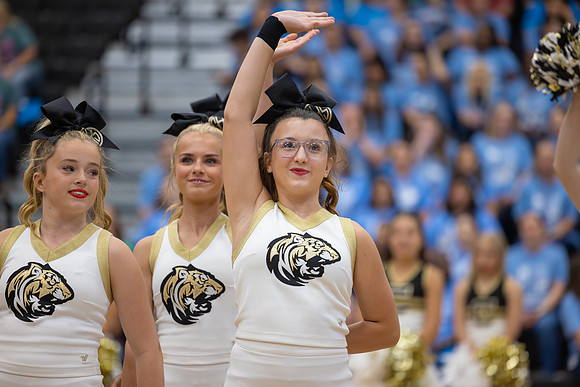 250808 CHS (Peet) Feeder Pep Rally-49