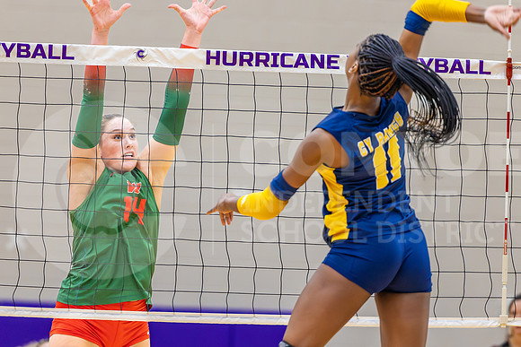 231102 TWHS vs Cy Ranch - Taryn Farnsworth-42