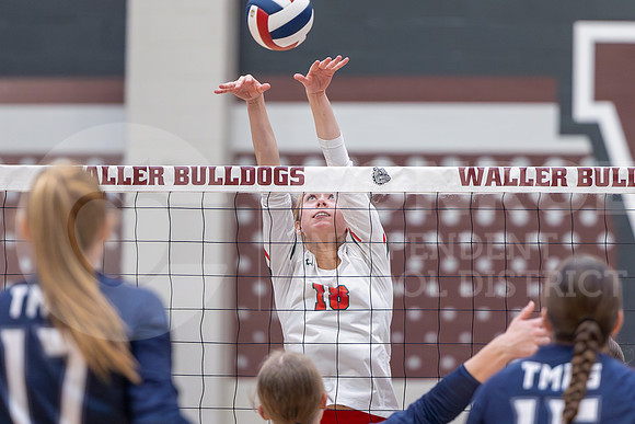 231107 TWHS vs Tomball Memorial - Taryn Farsnworth-41