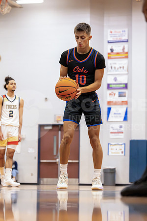 231114 Klein Collins vs GOHS Basketball - Ralph Tallent-32