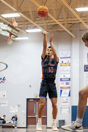 231114 Klein Collins vs GOHS Basketball - Ralph Tallent-33