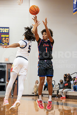 231114 Klein Collins vs GOHS Basketball - Ralph Tallent-40