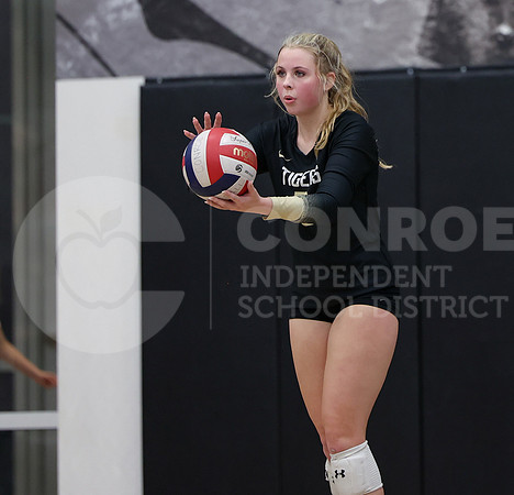 241022 CCHS vs CHS - Bryant Benitez-48