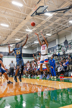 250219 - GOHS boys basketball vs Nimitz - Easton Hairell-30