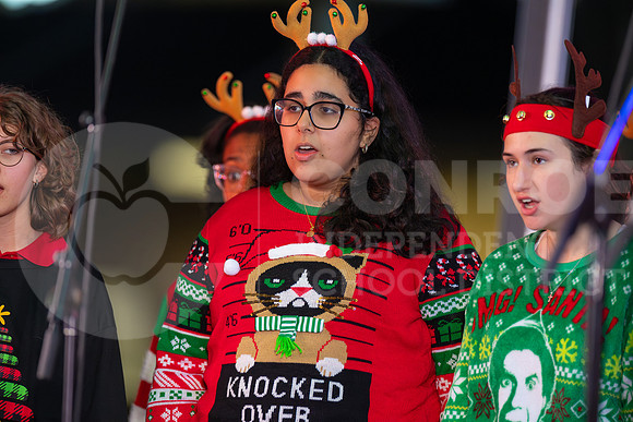 241205 Holly Jolly Jingle-93