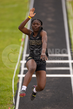 250401 District Field Events-42