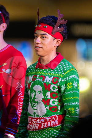 241205 Holly Jolly Jingle-108