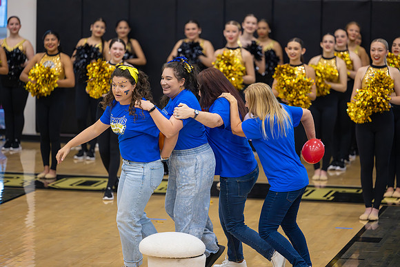 250808 CHS (Peet) Feeder Pep Rally-63
