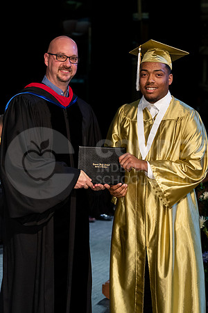 19MidYearGraduation-104