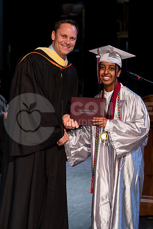 19MidYearGraduation-114