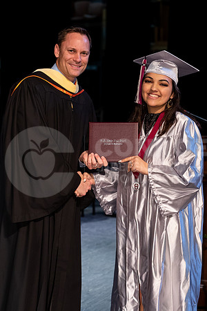 19MidYearGraduation-124