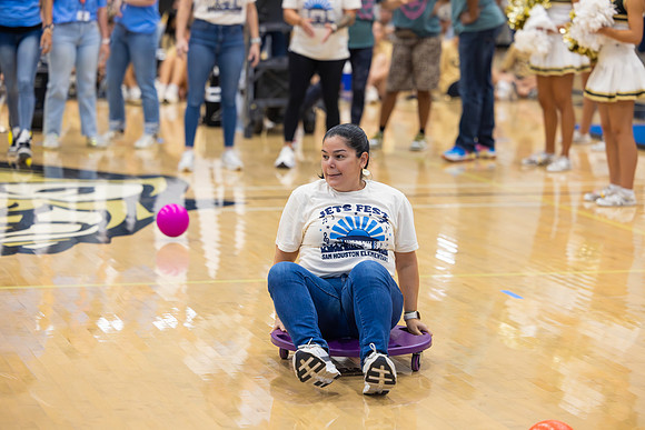 250808 CHS (Peet) Feeder Pep Rally-88