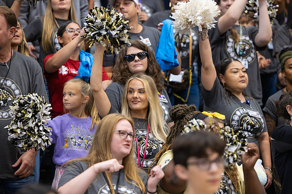 250808 CHS (Peet) Feeder Pep Rally-120