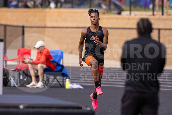 240402 District Track Field Events-65