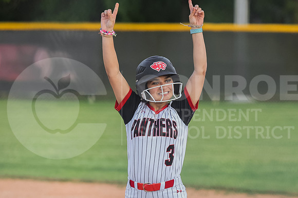 240402 Cleveland vs CCHS - Margarita Rangel-23
