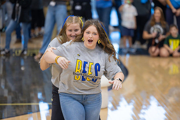 250808 CHS (Peet) Feeder Pep Rally-57