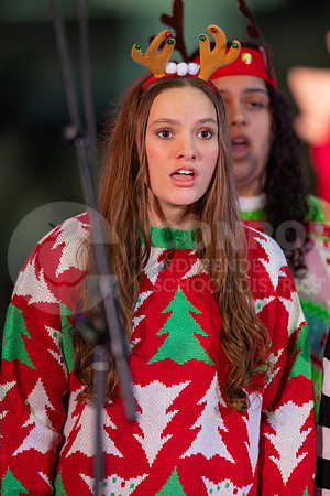 241205 Holly Jolly Jingle-112