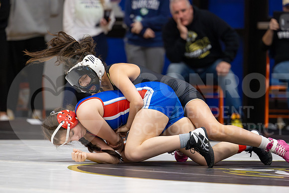 District Wrestling-85