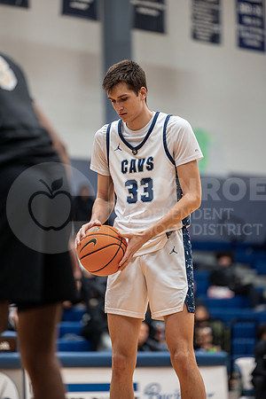 250115 CHS vs CPHS Boys Basketball - Jia Esparza-30