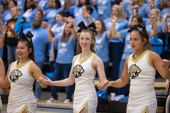250808 CHS (Peet) Feeder Pep Rally-131