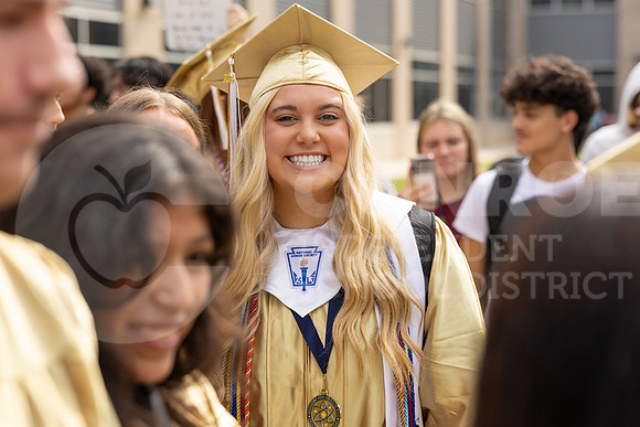 250515 CHS Last Walk-24