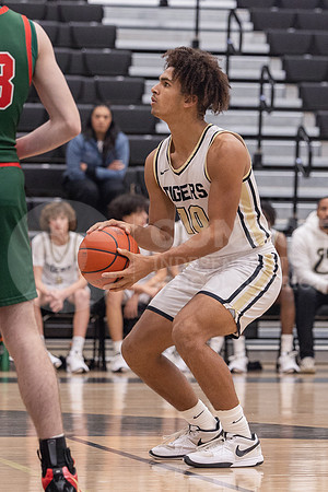 250108 TWHS vs CHS boys basketball - Isabella Todd-28