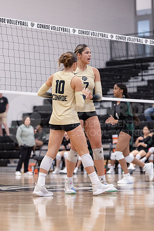240830 Spring vs CHS Volleyball - Isabella Todd-43