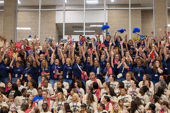 240809 Conroe Feeder Assembly-82