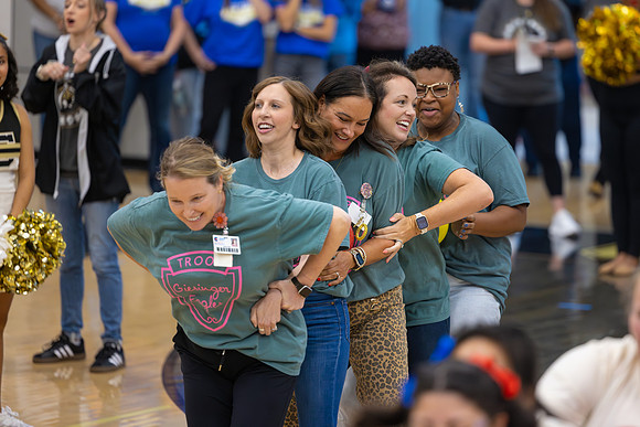 250808 CHS (Peet) Feeder Pep Rally-59