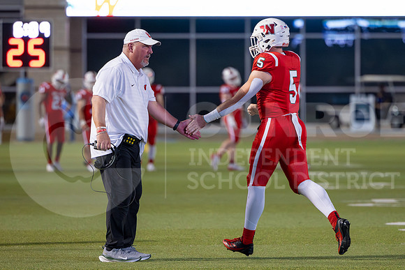 241025 New Caney vs TWHS -70