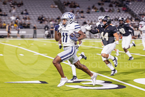 240830 CY PARK vs CPHS Football - Jia Esparza-102