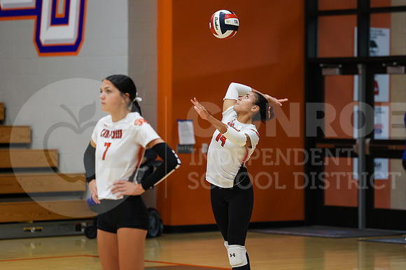 241029 CCHS vs GOHS VB - Bryant Benitez-32