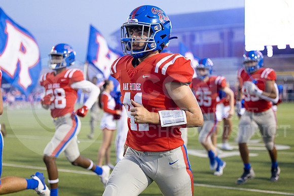 241019 GOHS vs ORHS Football - Emma Warzon-26