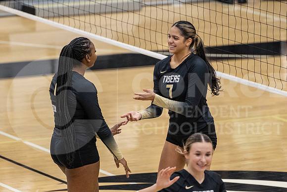 240827 College Park vs Conroe Volleyball - Caroline Rodriguez-65