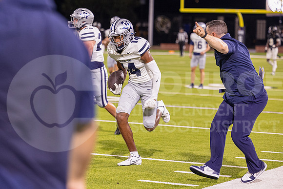 240830 CY PARK vs CPHS Football - Jia Esparza-109