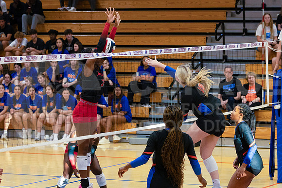 240917 ORHS vs GOHS VB - Emma Warzon-21
