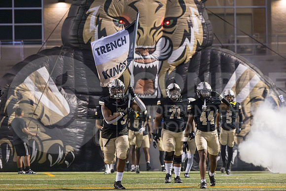 241101 TWHS vs CHS-30