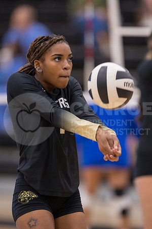 240906 Cy Creek vs CHS-29