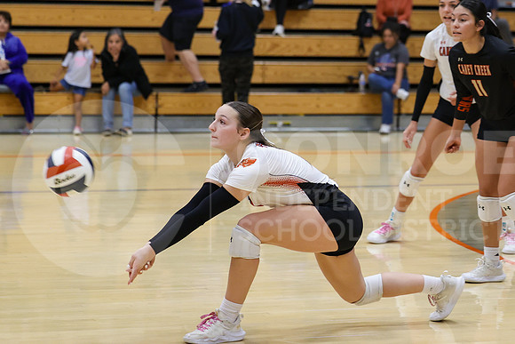 241029 CCHS vs GOHS VB - Bryant Benitez-26