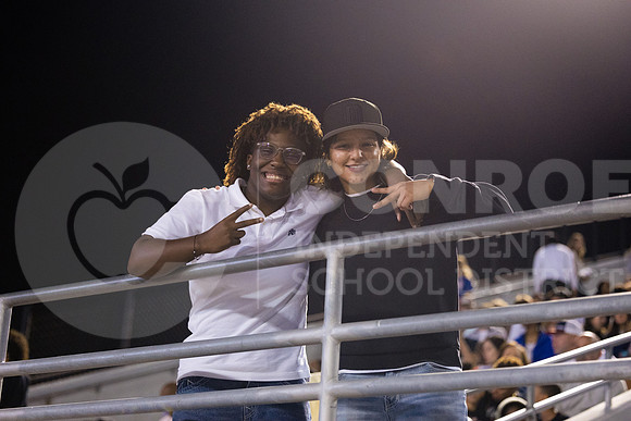 241019 GOHS vs ORHS Football - Emma Warzon-44